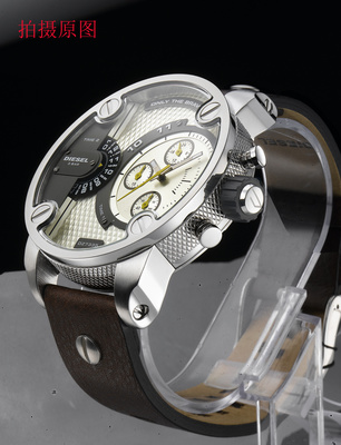 迪賽多功能時尚男士手表 光影定格下的美學(xué)與工藝