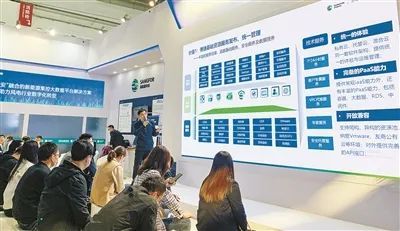 風(fēng)電全產(chǎn)業(yè)鏈擘畫雙碳新藍(lán)圖 技術(shù)開發(fā)引領(lǐng)綠色變革